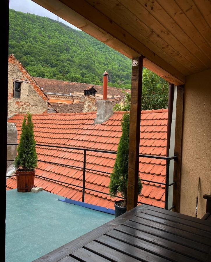 Ullysses Guest House Брашов Екстериор снимка